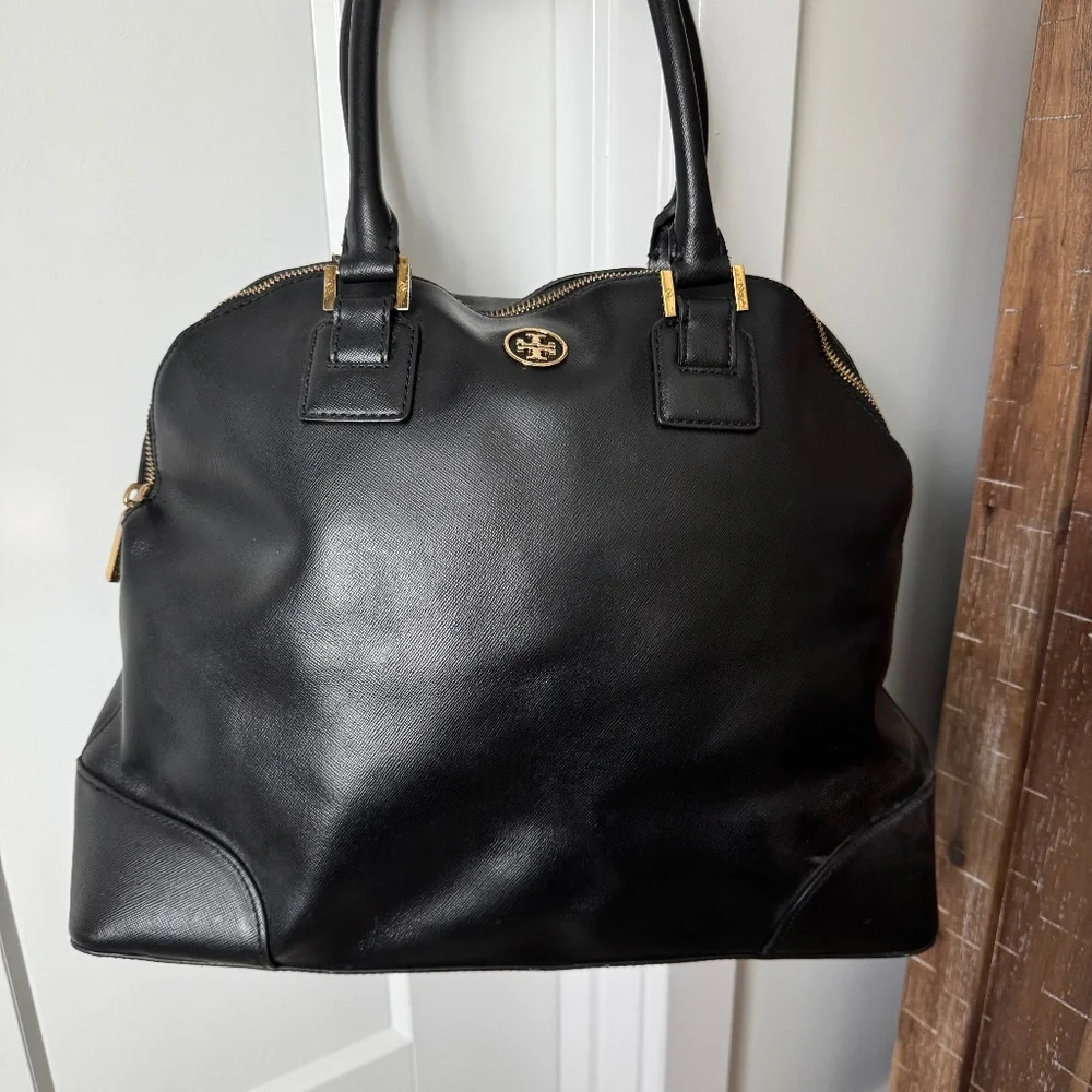 Tory Burch Robinson Black Saffiano Leather Domed Satchel Bag - Picture 1 of 6